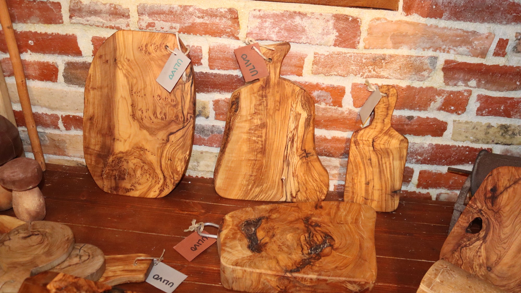Taglieri in legno artigianali – La bottega del Pollino