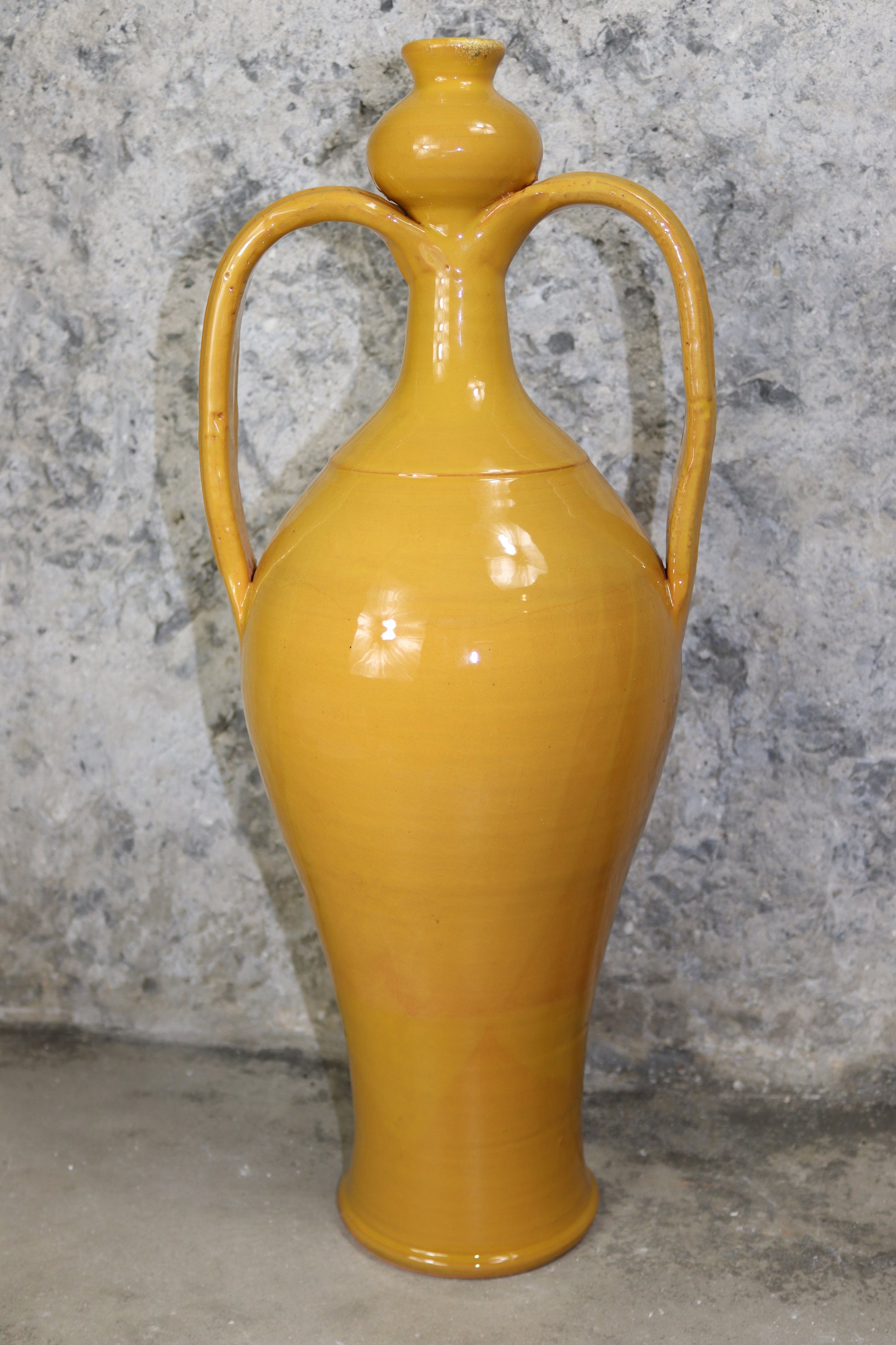 Anfore a forma di bottiglia in terracotta ornamentali fatte a mano