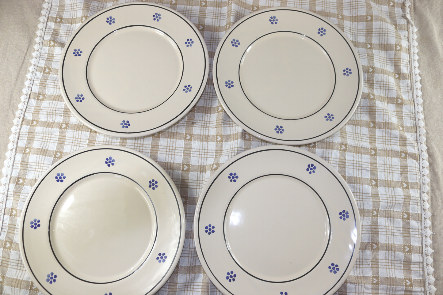 piatti tradizionali in ceramica del sud italia