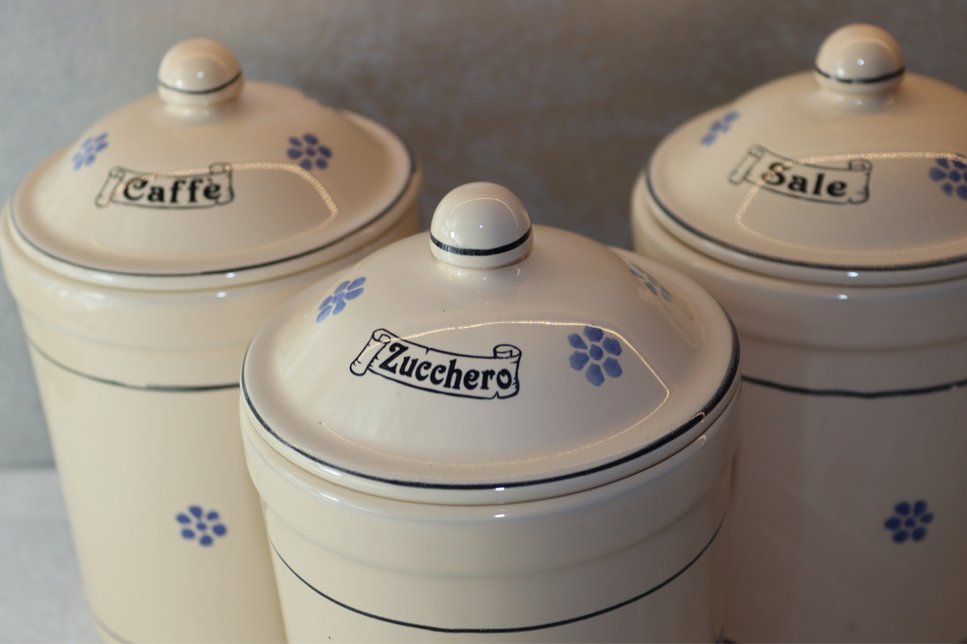 Set of 3 ceramic jars, salt, sugar and coffee containers for the kitch – La  bottega del Pollino